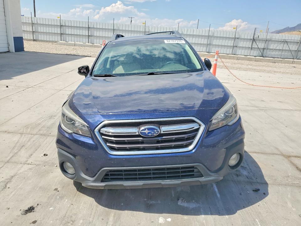 Photo 5 from auction – 2018 SUBARU OUTBACK with VIN 4S4BSACCXJ3219428