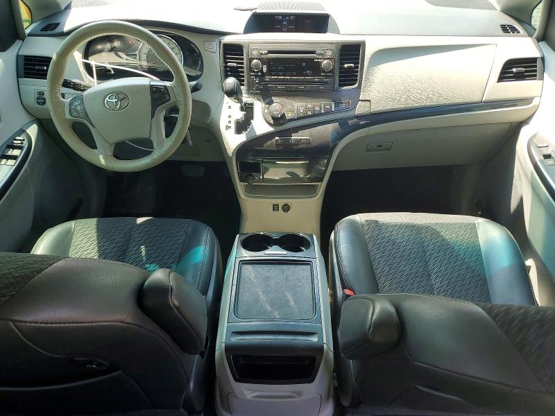 Photo 8 from auction – 2014 TOYOTA SIENNA with VIN 5TDXK3DC6ES442686