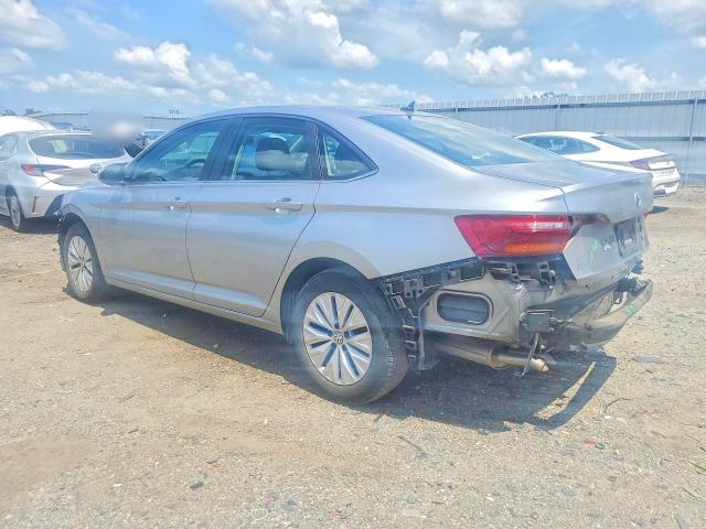 Photo 2 from auction – 2019 VOLKSWAGEN JETTA with VIN 3VWC57BU2KM248688