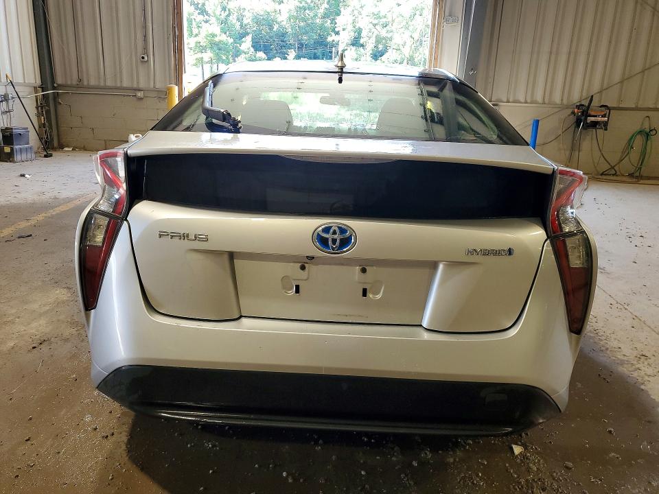 Photo 6 from auction – 2017 TOYOTA PRIUS with VIN JTDKBRFU5H3033409
