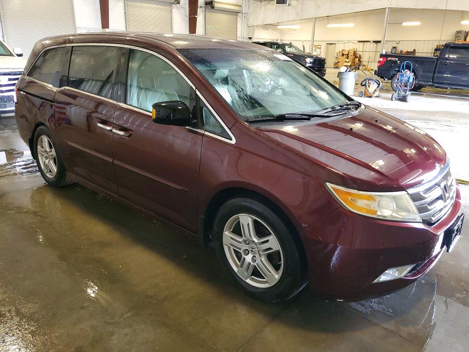 Photo 4 from auction – 2011 HONDA ODYSSEY with VIN 5FNRL5H95BB018335