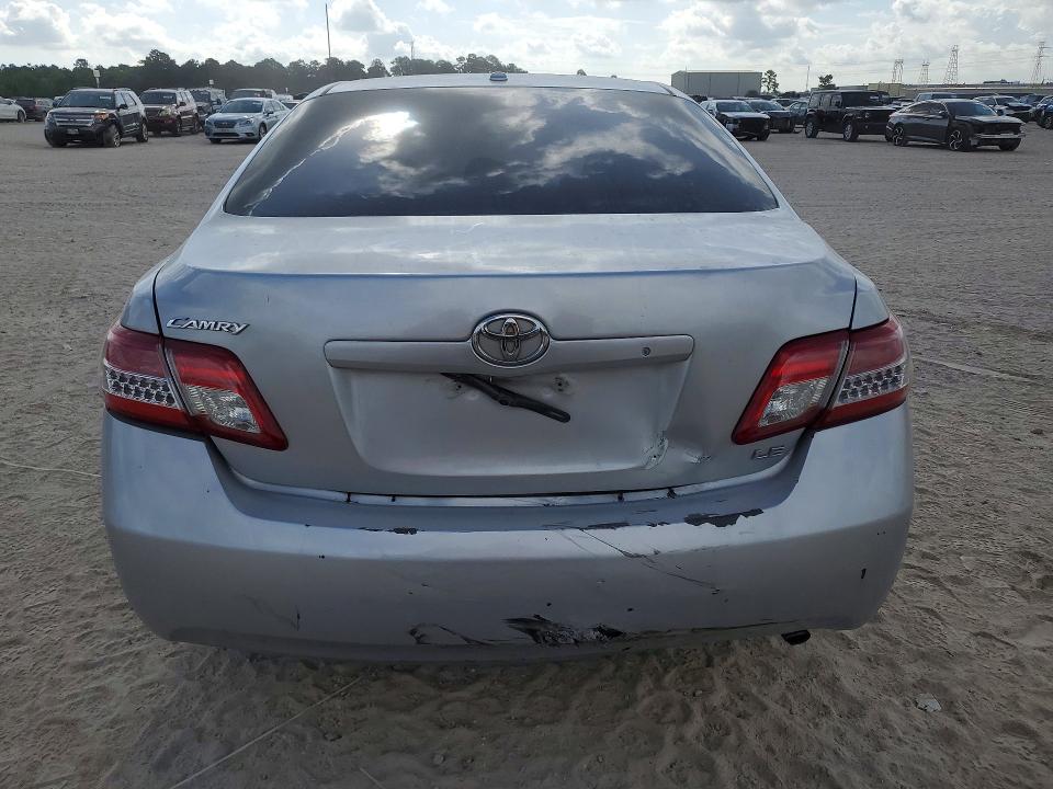 Photo 6 from auction – 2011 TOYOTA CAMRY with VIN 4T1BF3EKXBU167363