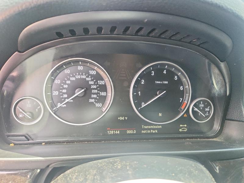 Photo 9 from auction – 2016 BMW 528 with VIN WBA5A5C5XGG354839