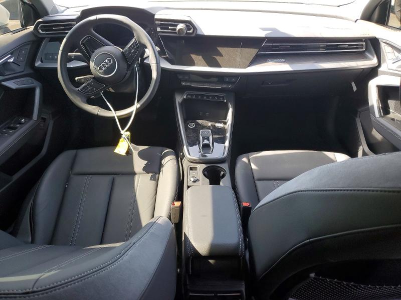 Foto 8 de la subasta – 2025 AUDI A3 con VIN WAUGUDGY9SA153668