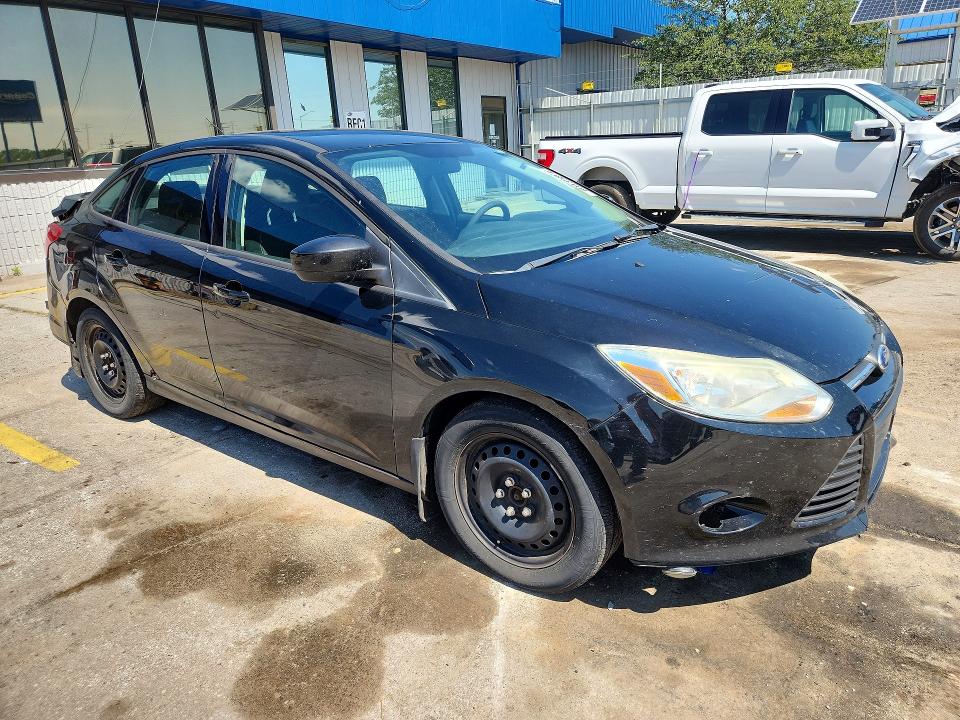 Photo 4 from auction – 2012 FORD FOCUS with VIN 1FAHP3F22CL211086