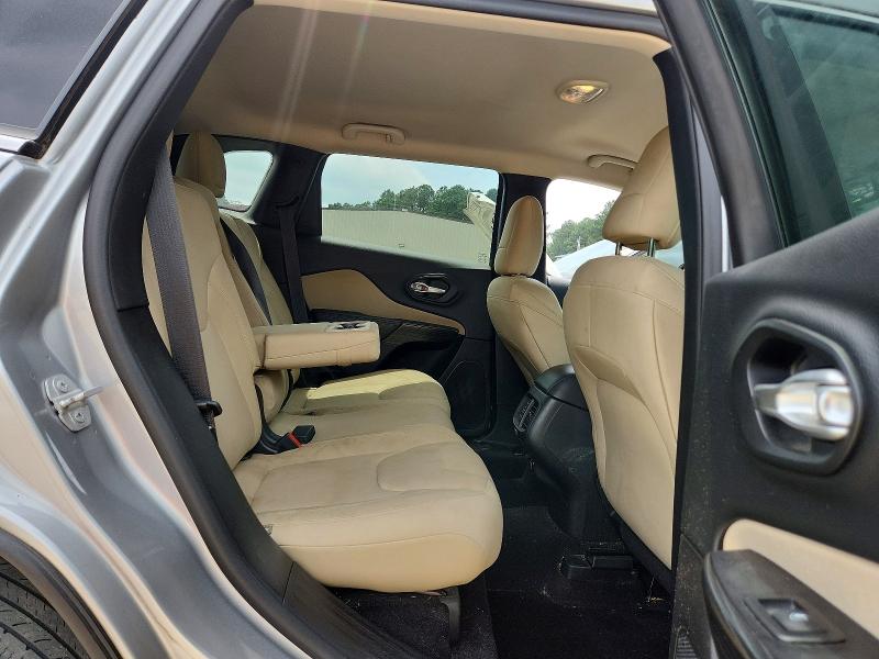 Photo 11 from auction – 2015 JEEP CHEROKEE with VIN 1C4PJMCS6FW511833