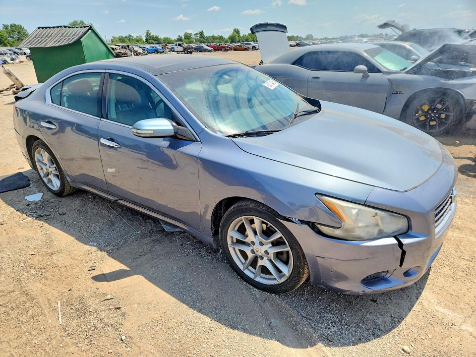 Photo 4 from auction – 2010 NISSAN MAXIMA with VIN 1N4AA5AP7AC874913