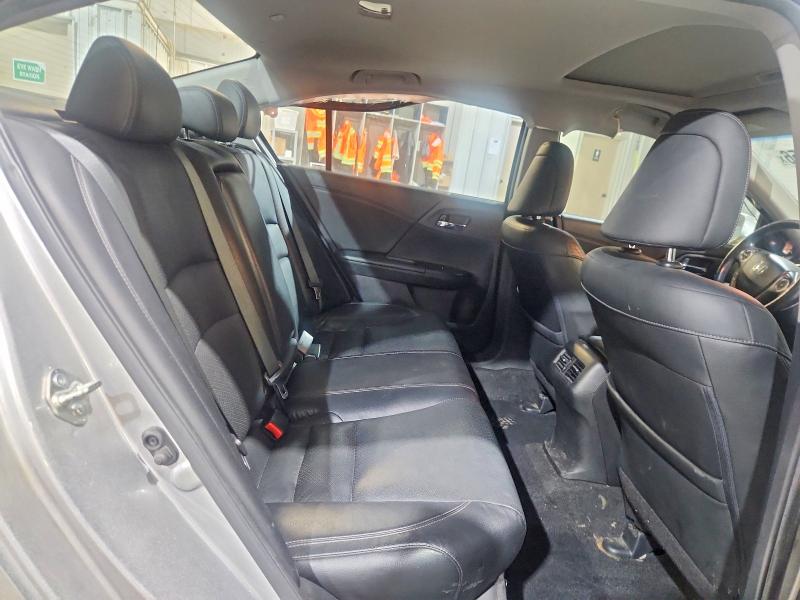 Photo 10 from auction – 2015 HONDA ACCORD with VIN 1HGCR2F89FA018464