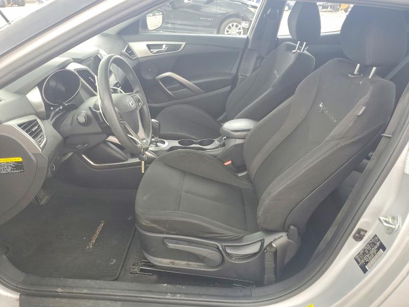 Photo 7 from auction – 2016 HYUNDAI VELOSTER with VIN KMHTC6AD7GU275565