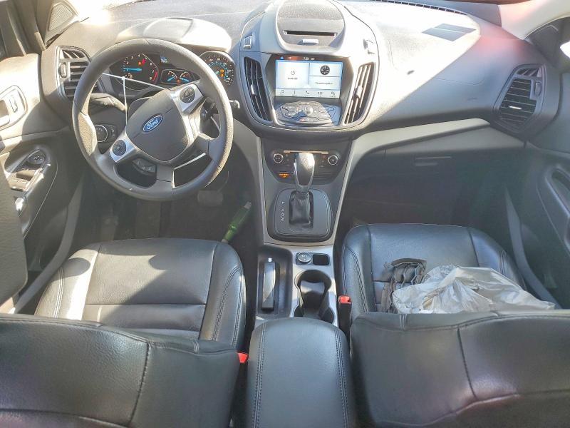 Photo 8 from auction – 2016 FORD ESCAPE with VIN 1FMCU0G99GUA35267