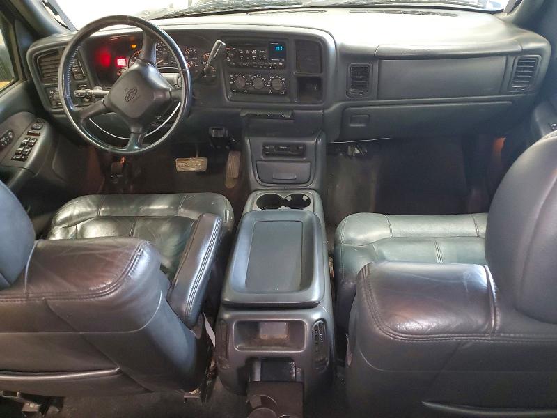 Photo 8 from auction – 2002 CHEVROLET SILVERADO with VIN 1GCHK23102F155452