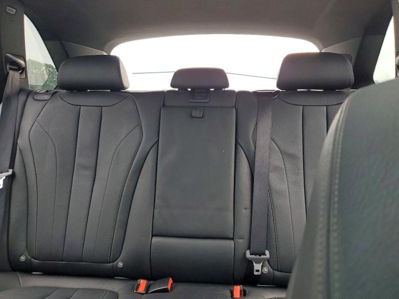 Photo 10 from auction – 2017 BMW X5 with VIN 5UXKR0C3XH0V76869