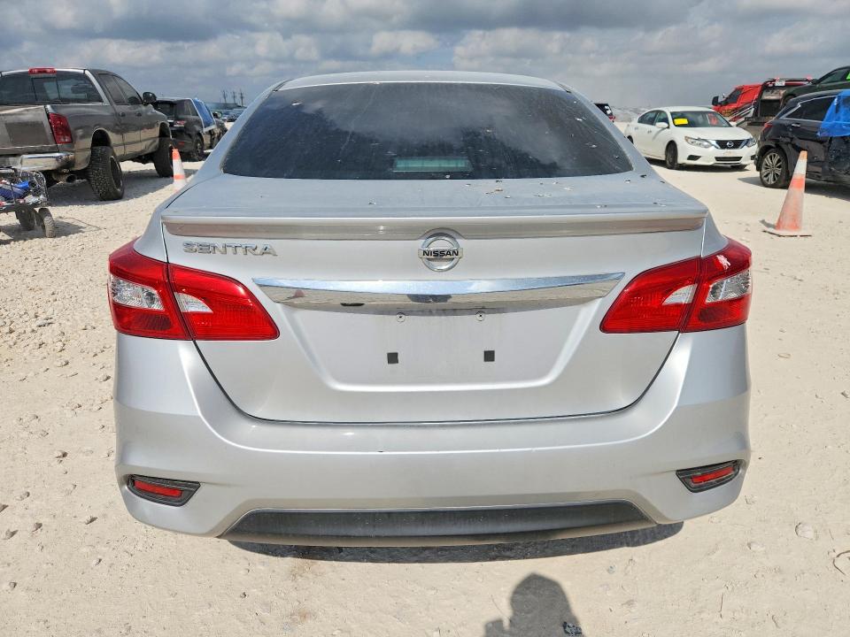 Photo 6 from auction – 2019 NISSAN SENTRA with VIN 3N1AB7AP1KY260535