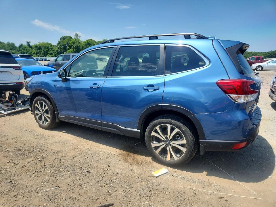 Photo 2 from auction – 2022 SUBARU FORESTER with VIN JF2SKAPC8NH524869