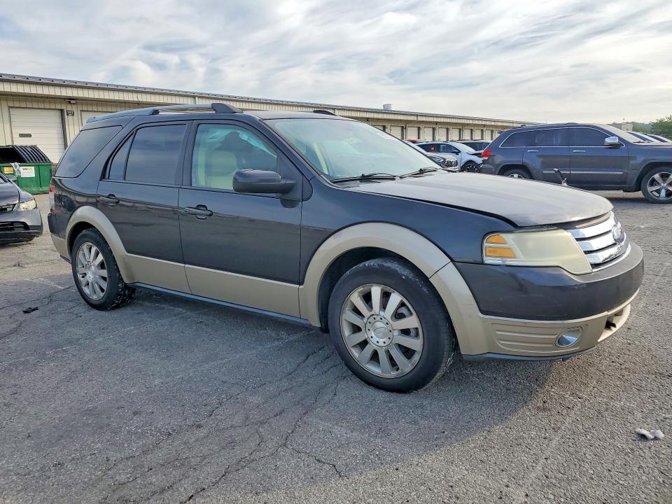 Photo 4 from auction – 2008 FORD TAURUS X with VIN 1FMDK08W38GA16728