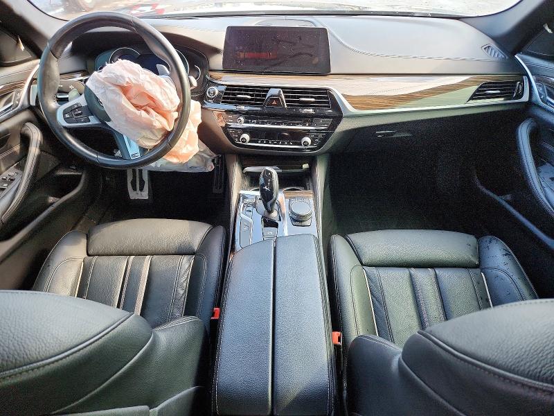 Photo 8 from auction – 2018 BMW 540 with VIN WBAJE5C54JWA96532
