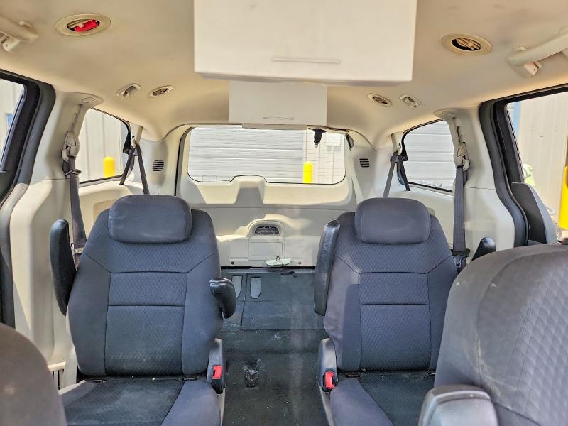 Photo 10 from auction – 2010 DODGE GRAND CARAVAN with VIN 2D4RN5D19AR303376