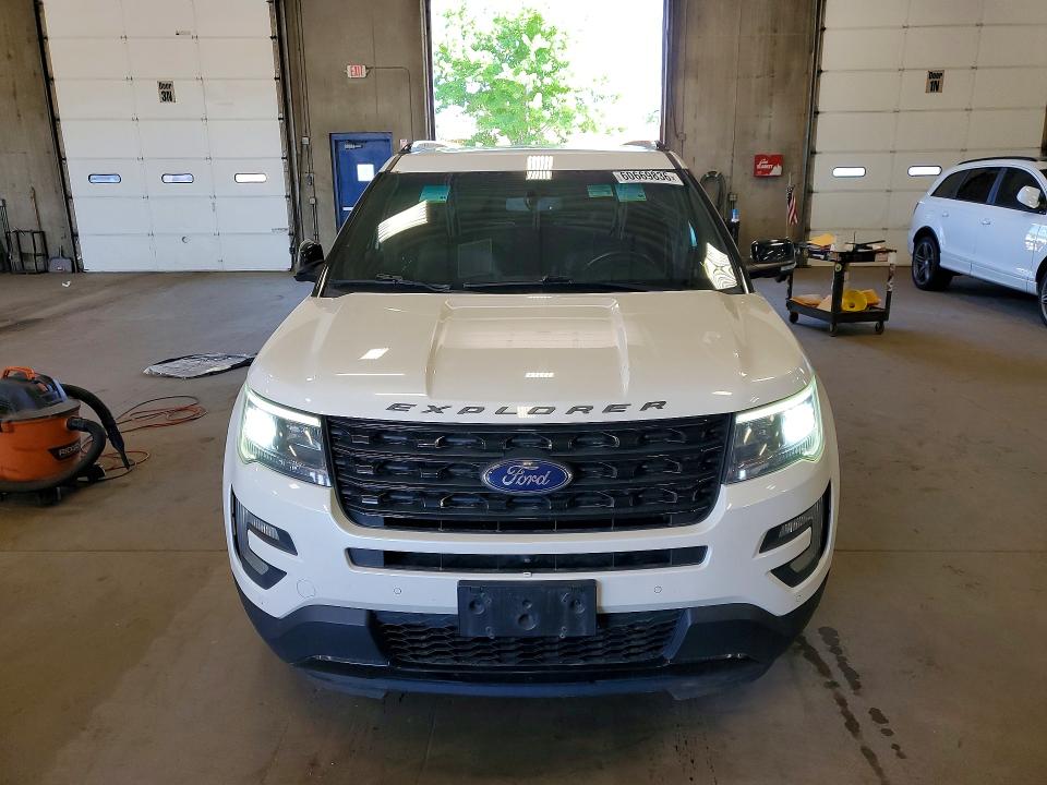 Photo 5 from auction – 2016 FORD EXPLORER with VIN 1FM5K8GT3GGB71658