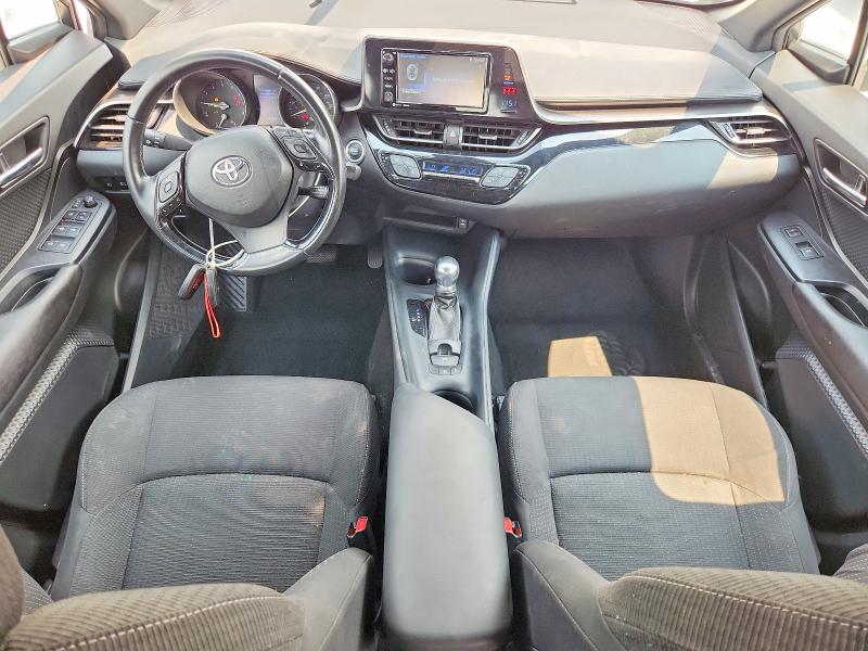 Photo 8 from auction – 2018 TOYOTA C-HR with VIN NMTKHMBX2JR022680