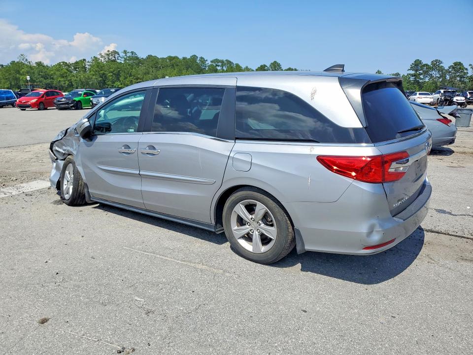 Photo 2 from auction – 2019 HONDA ODYSSEY with VIN 5FNRL6H72KB014781