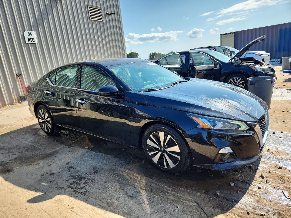 Photo 4 from auction – 2019 NISSAN ALTIMA with VIN 1N4BL4EV1KC160505