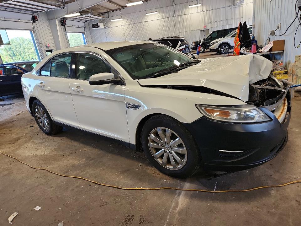Photo 4 from auction – 2010 FORD TAURUS with VIN 1FAHP2EW5AG118440