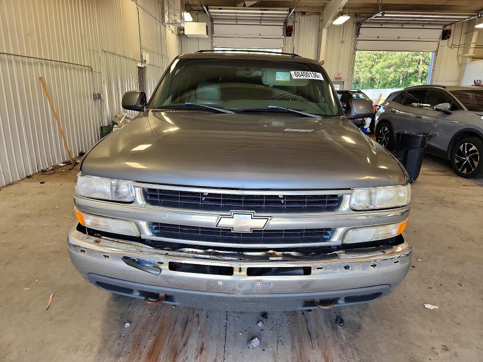 Photo 5 from auction – 2002 CHEVROLET SUBURBAN with VIN 1GNFK16Z72J126280