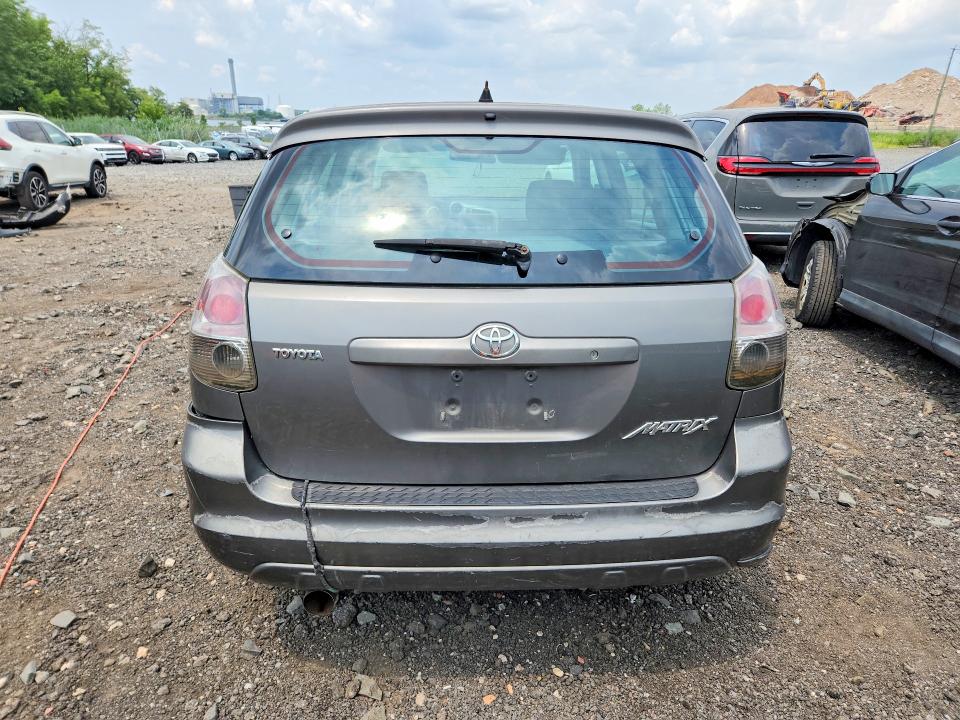 Снимка 6 от търг – 2005 TOYOTA MATRIX с VIN 2T1KR32E25C429274