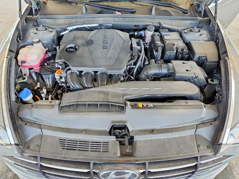 Photo 11 from auction – 2021 HYUNDAI SONATA with VIN 5NPEG4JA2MH104806