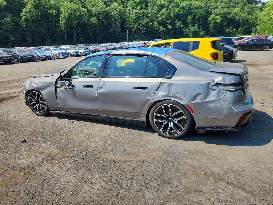 Photo 2 from auction – 2026 BMW I7 with VIN WBY53EJ04TCX59325