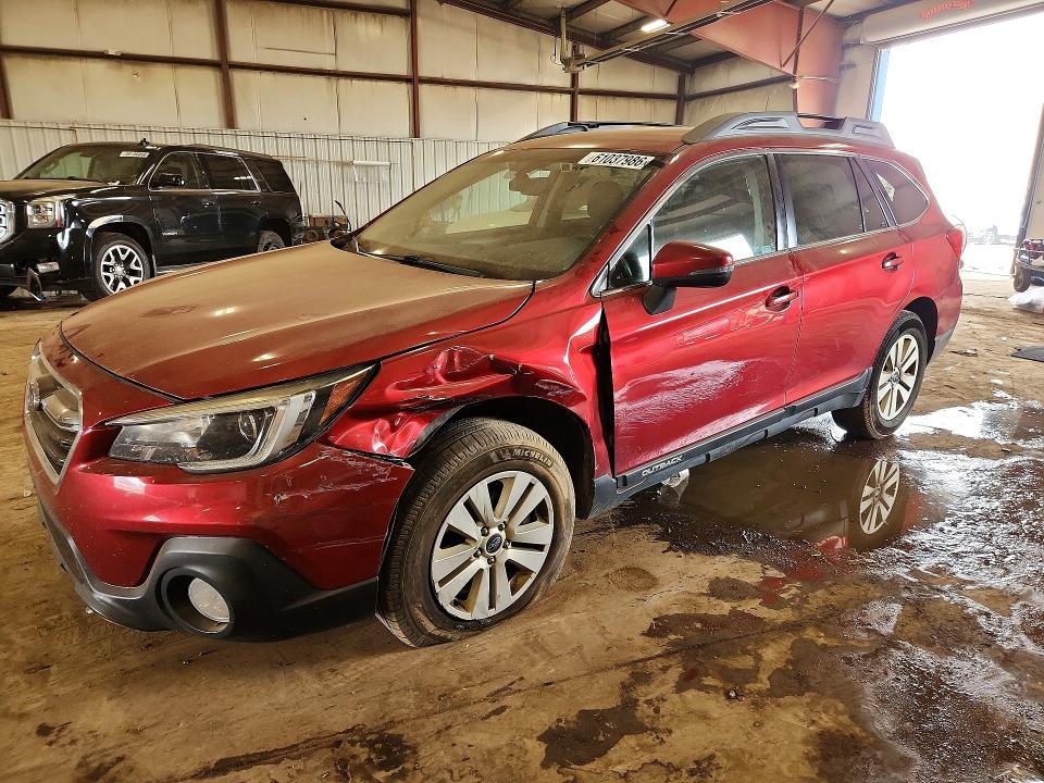 SUBARU OUTBACK 2018 with VIN 4S4BSAFC0J3323602 - Photo from auction