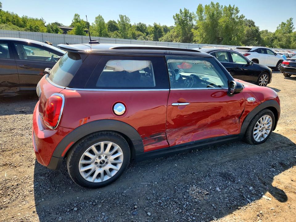 Photo 3 from auction – 2015 MINI COOPER with VIN WMWXP7C50F2A37203