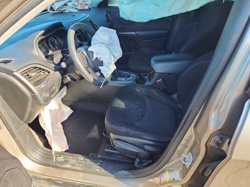 Photo 7 from auction – 2019 JEEP CHEROKEE with VIN 1C4PJLCB5KD339942