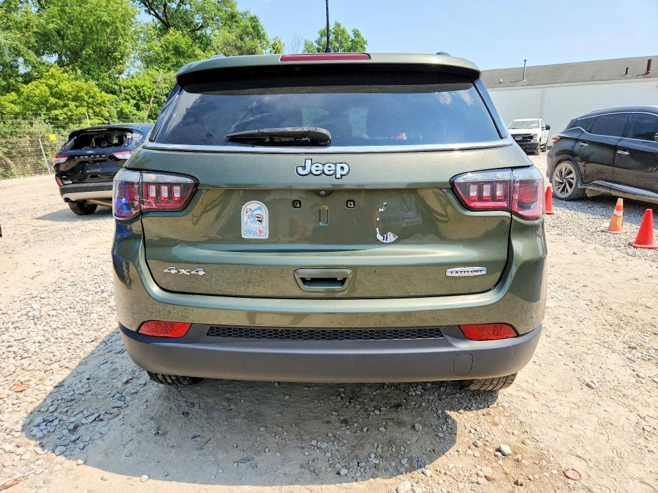 Photo 6 from auction – 2020 JEEP COMPASS with VIN 3C4NJDBB3LT115563