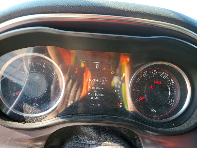 Photo 9 from auction – 2017 DODGE CHALLENGER with VIN 2C3CDZBT5HH658020