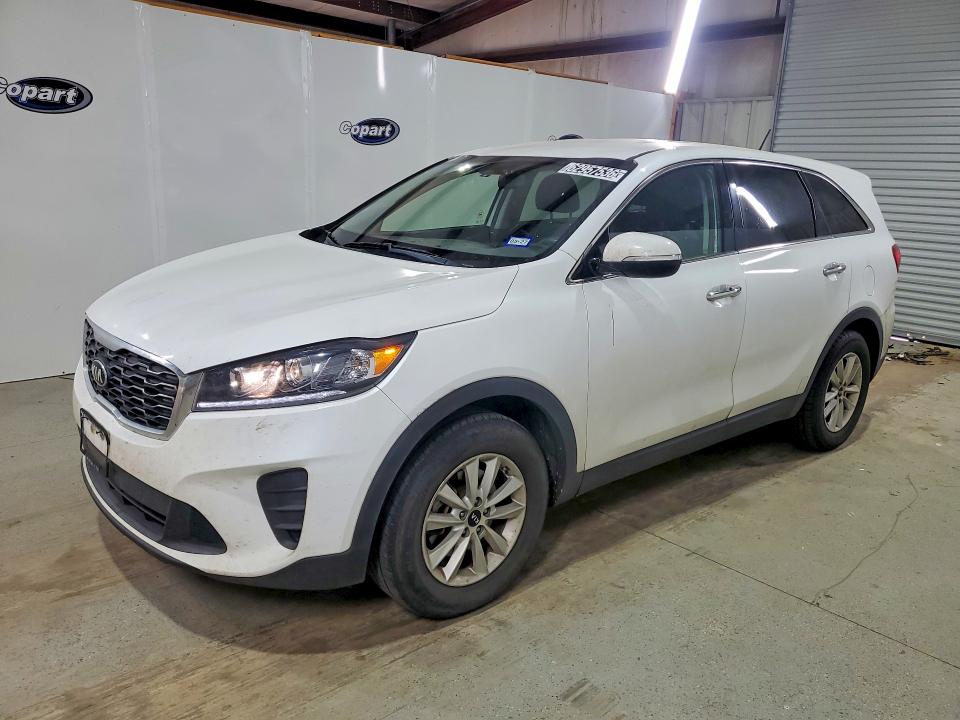 KIA SORENTO 2020 with VIN 5XYPG4A35LG673570 - Photo from auction