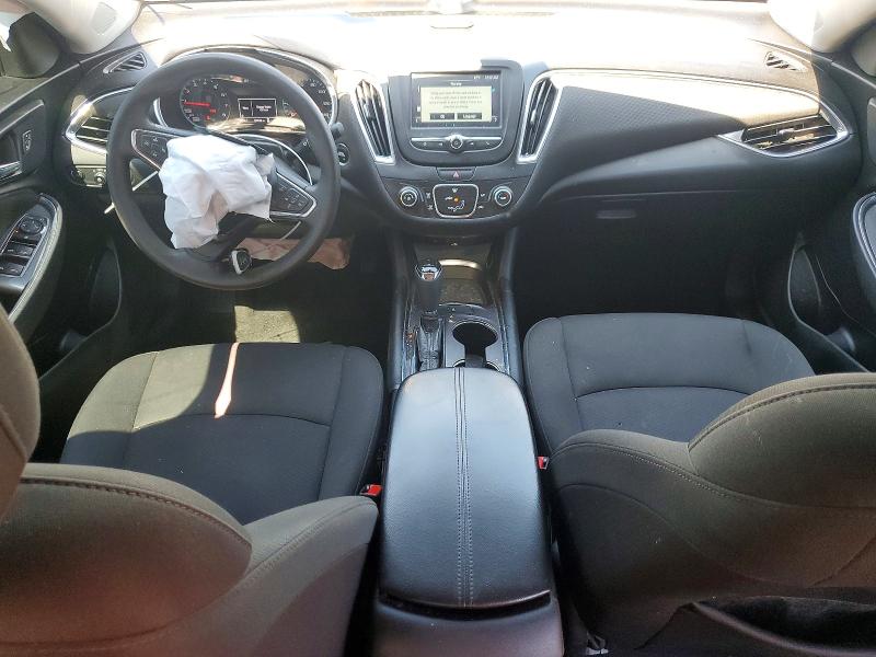 Photo 8 from auction – 2018 CHEVROLET MALIBU with VIN 1G1ZD5ST5JF247344