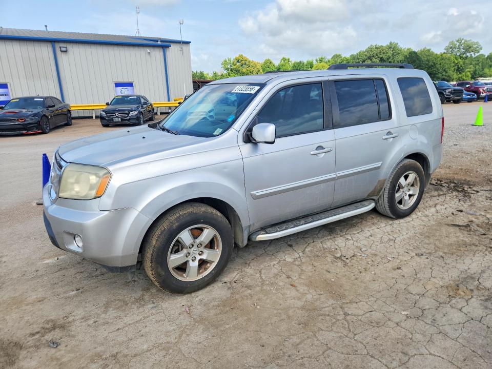 HONDA PILOT 2010 with VIN 5FNYF3H5XAB004210 - Photo from auction