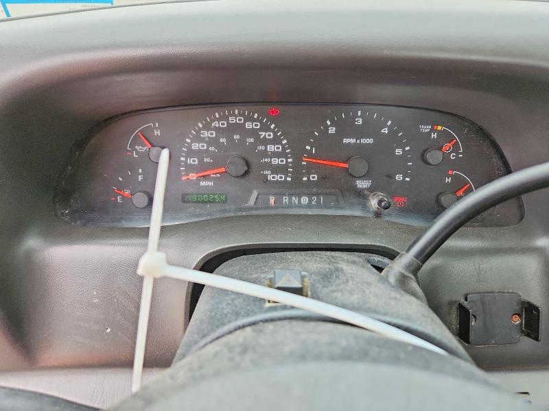 Photo 9 from auction – 2004 FORD F250 with VIN 1FTNF21L74ED93643