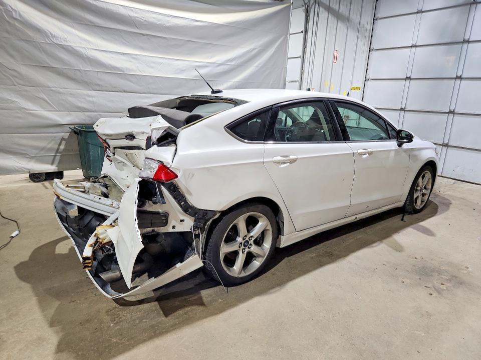 Photo 3 from auction – 2016 FORD FUSION with VIN 3FA6P0G7XGR327336