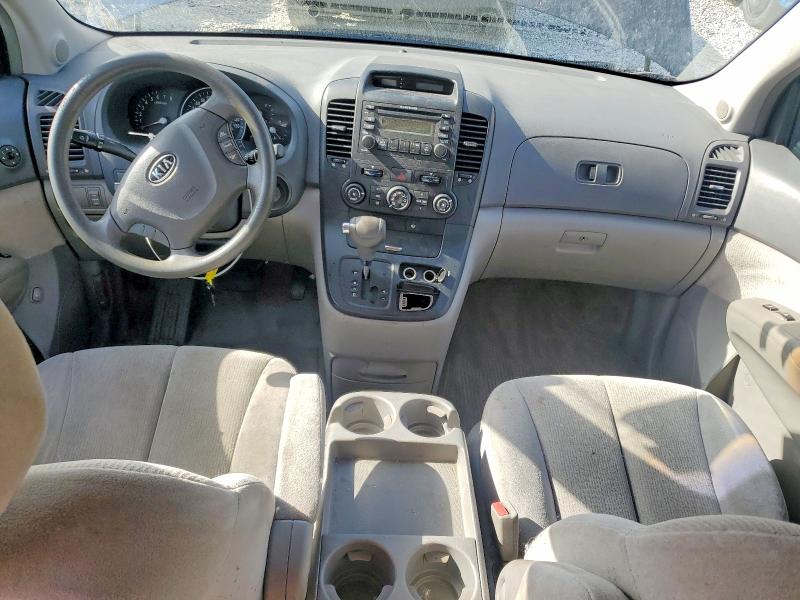 Photo 8 from auction – 2006 KIA SEDONA with VIN KNDMB233966079039