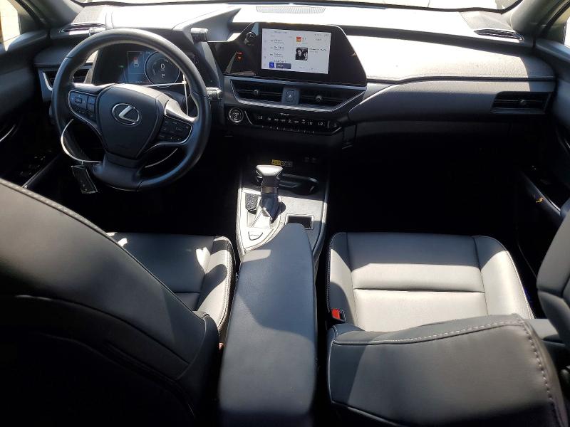 Photo 8 from auction – 2023 LEXUS UX 250H with VIN JTHX6JBH4P2150647