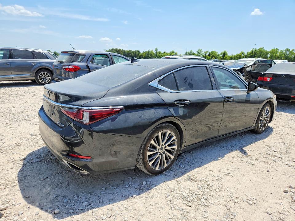 Photo 3 from auction – 2019 LEXUS ES with VIN 58ABZ1B18KU016425