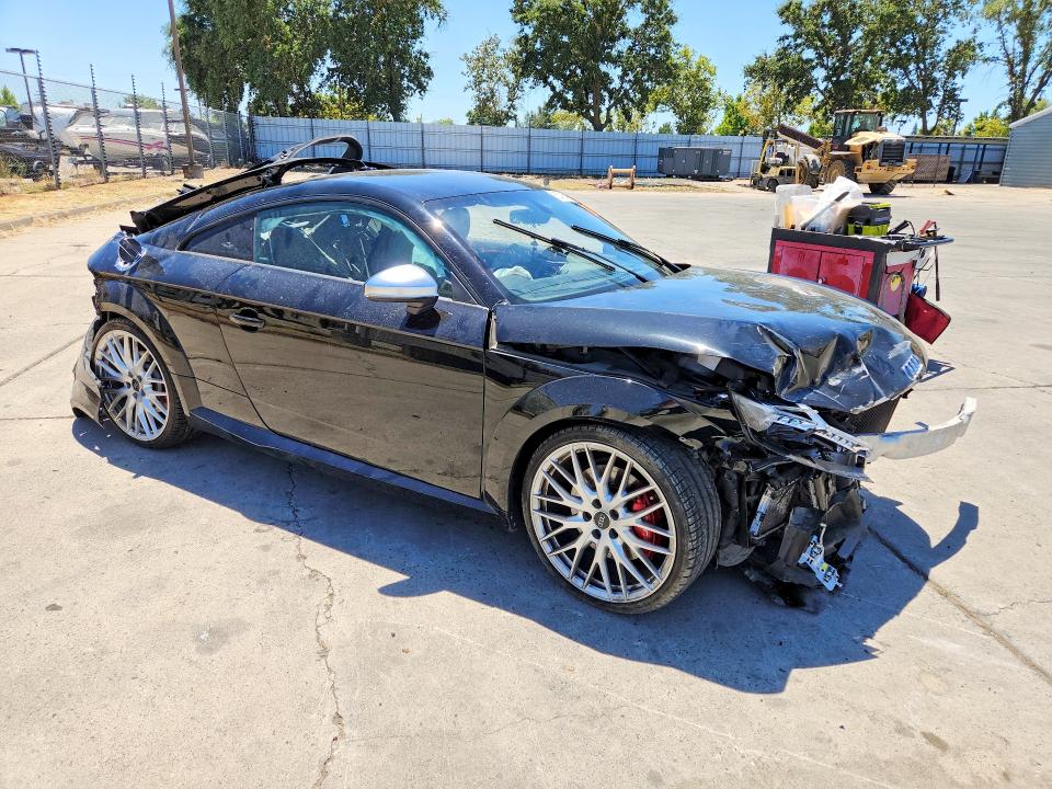 Photo 4 from auction – 2016 AUDI TTS with VIN TRUC1AFVXG1029230