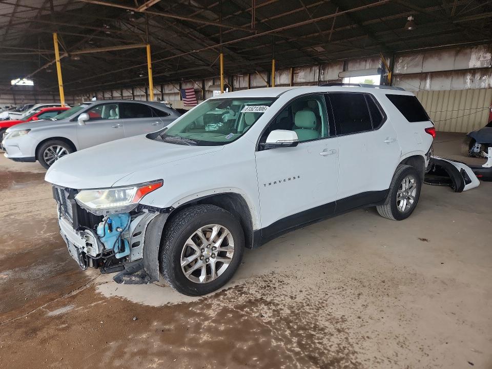 CHEVROLET TRAVERSE 2018 with VIN 1GNERGKW3JJ252933 - Photo from auction