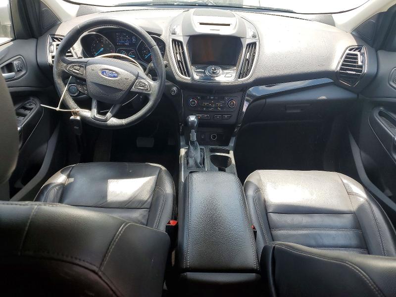 Photo 8 from auction – 2017 FORD ESCAPE with VIN 1FMCU0J92HUC26653