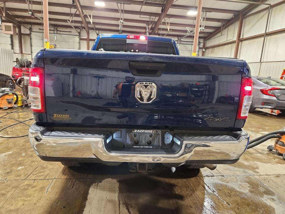 Photo 6 from auction – 2021 RAM 2500 with VIN 3C6UR5CJ7MG698785