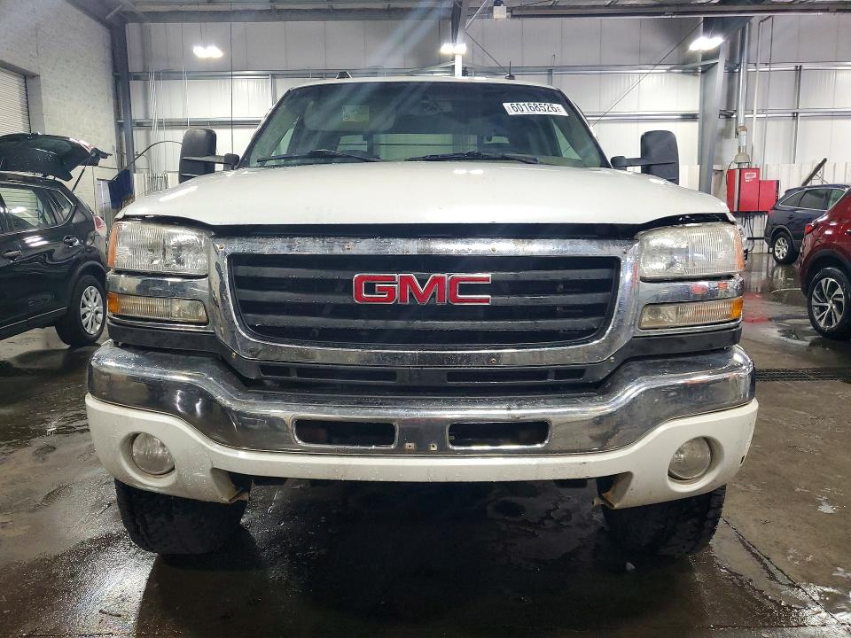Foto 5 de la subasta – 2005 GMC SIERRA con VIN 1GTHK23215F851461
