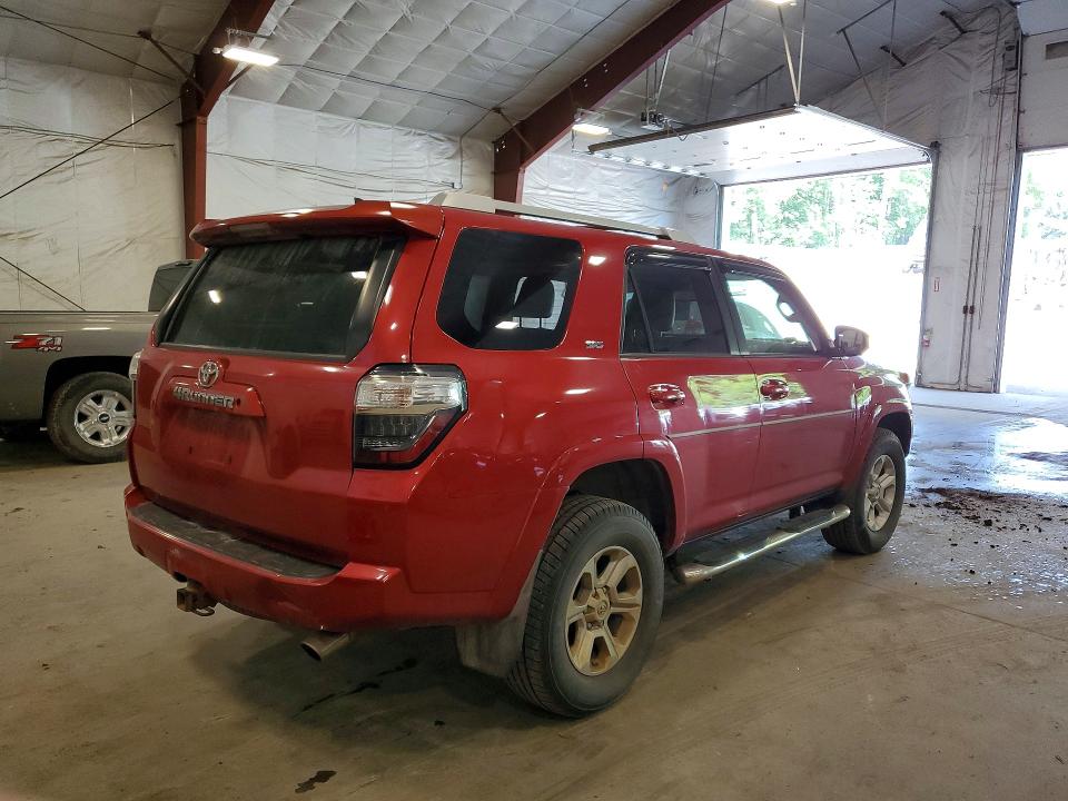 Photo 3 from auction – 2015 TOYOTA 4RUNNER with VIN JTEBU5JR0F5270862