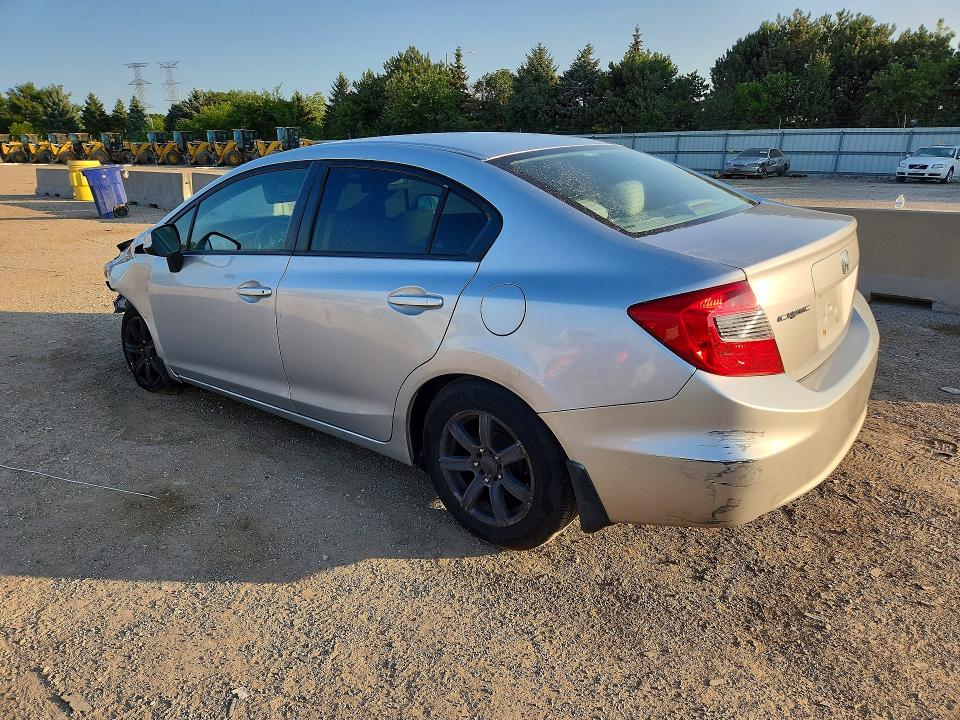 Photo 2 from auction – 2012 HONDA CIVIC with VIN 19XFB2F5XCE055523